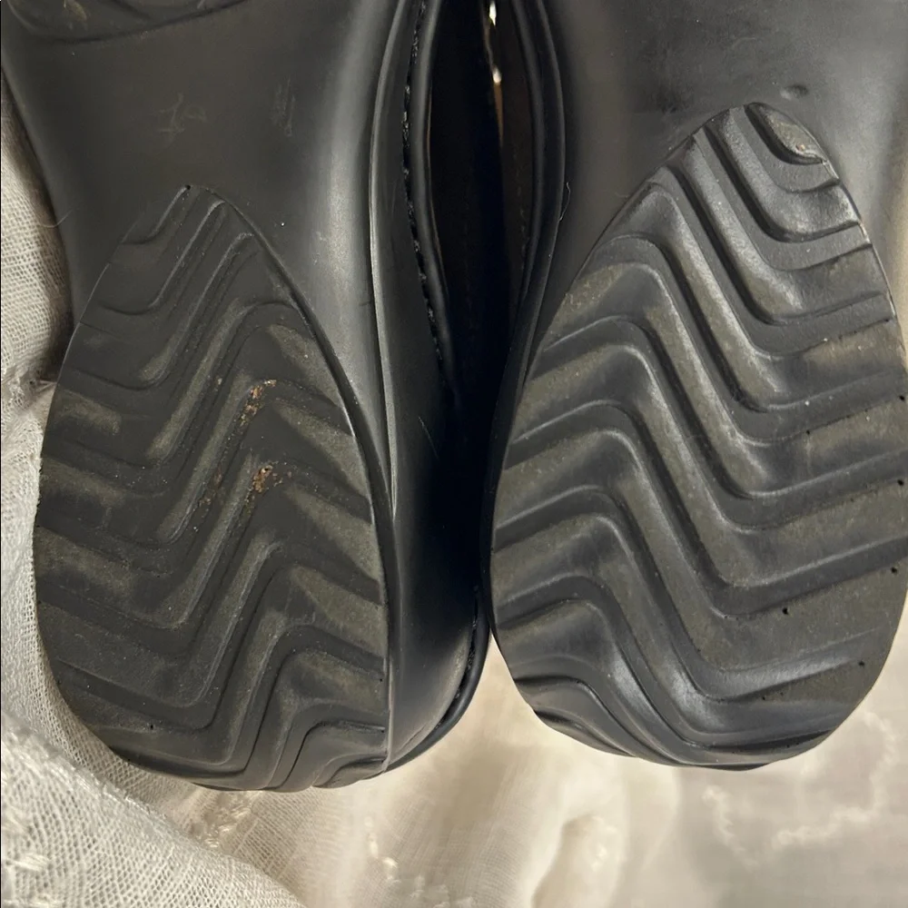 Leather lace up slight platform shoes